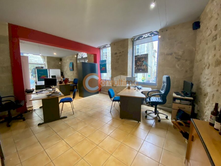 Local commercial à louer 125 m² - Libourne