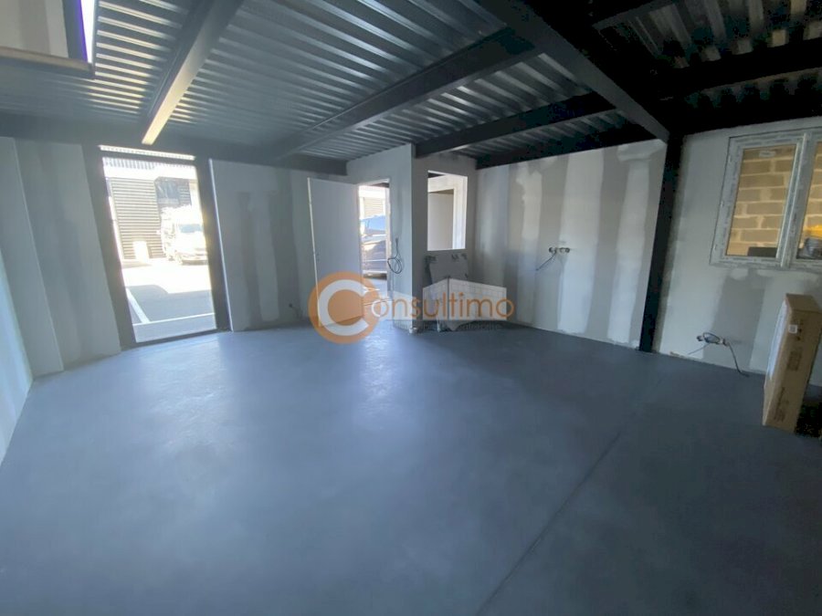 Bureau à louer 80 m² - Ayguemorte-les-Graves