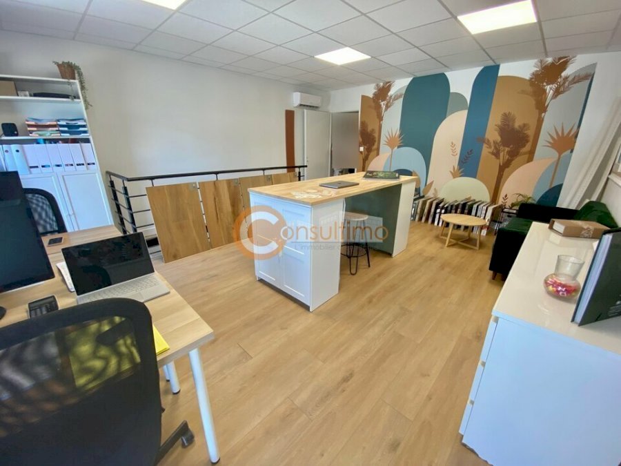 Bureau à louer 80 m² - Ayguemorte-les-Graves