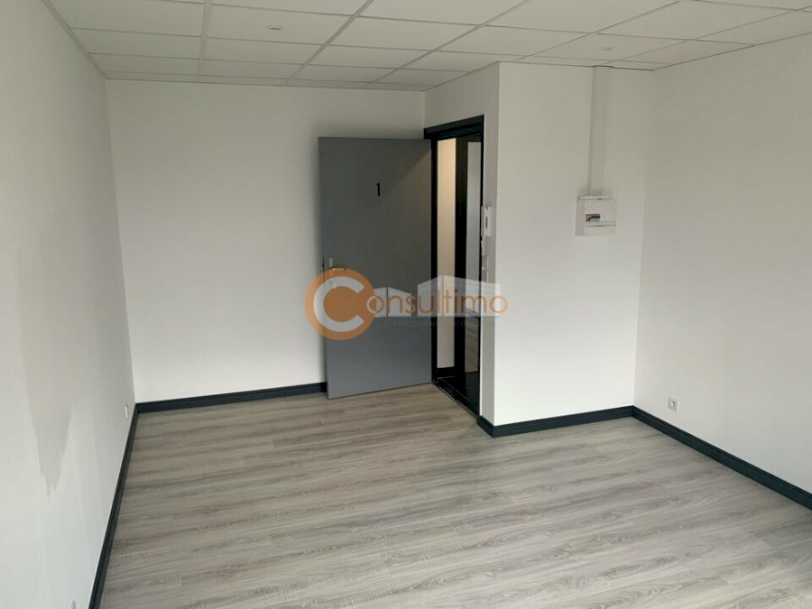 Bureau à louer 24 m² - Gradignan