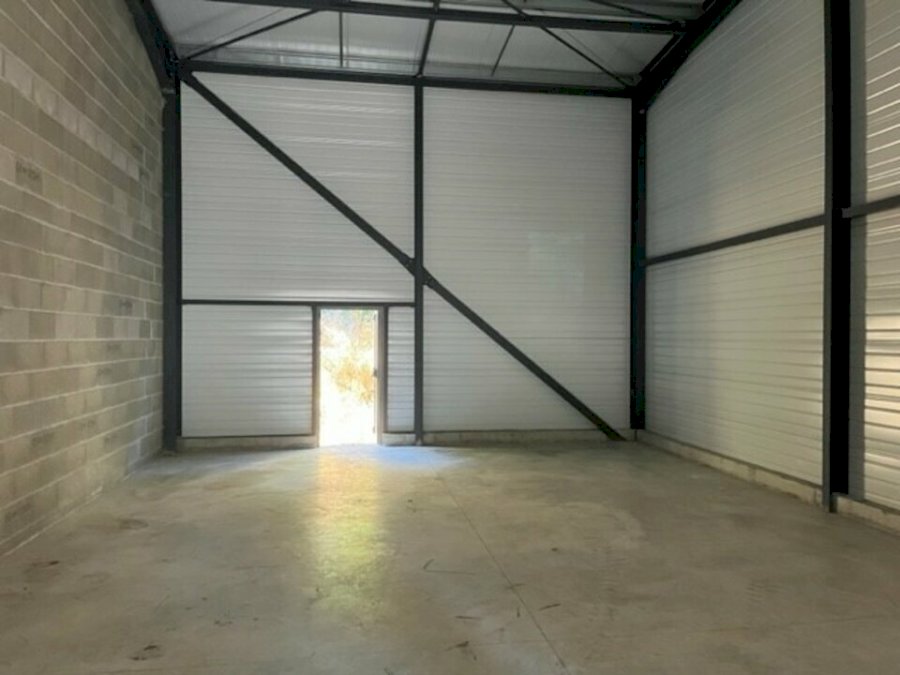 Local d'activité à acheter 400 m² - Saint-Sulpice-et-Cameyrac