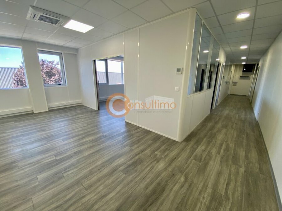 Bureau à louer 142 m² - Artigues-près-Bordeaux