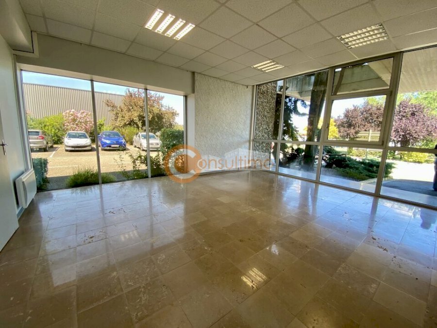 Bureau à louer 44 m² - Artigues-près-Bordeaux