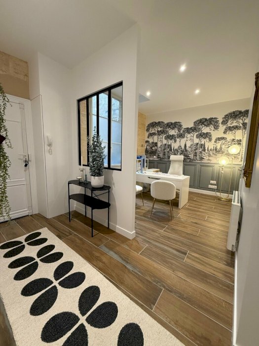 Bureau à louer 55 m² - Bordeaux