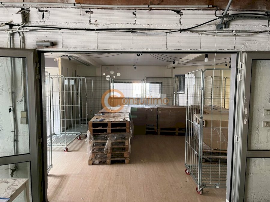 Entrepôt à louer 450 m² - Martillac