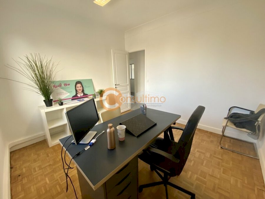 Bureau à louer 91 m² - Bruges