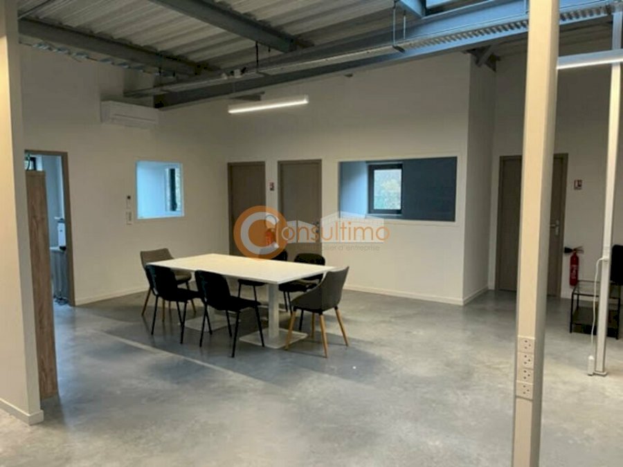 Local d'activité à louer 300 m² - Gradignan
