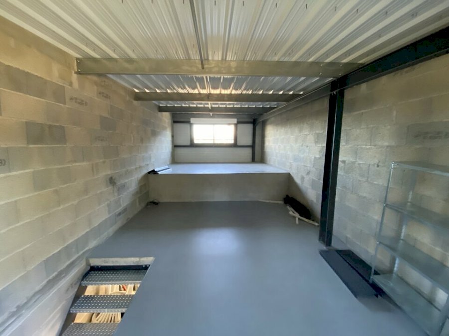 Local d'activité à louer 71 m² - Audenge