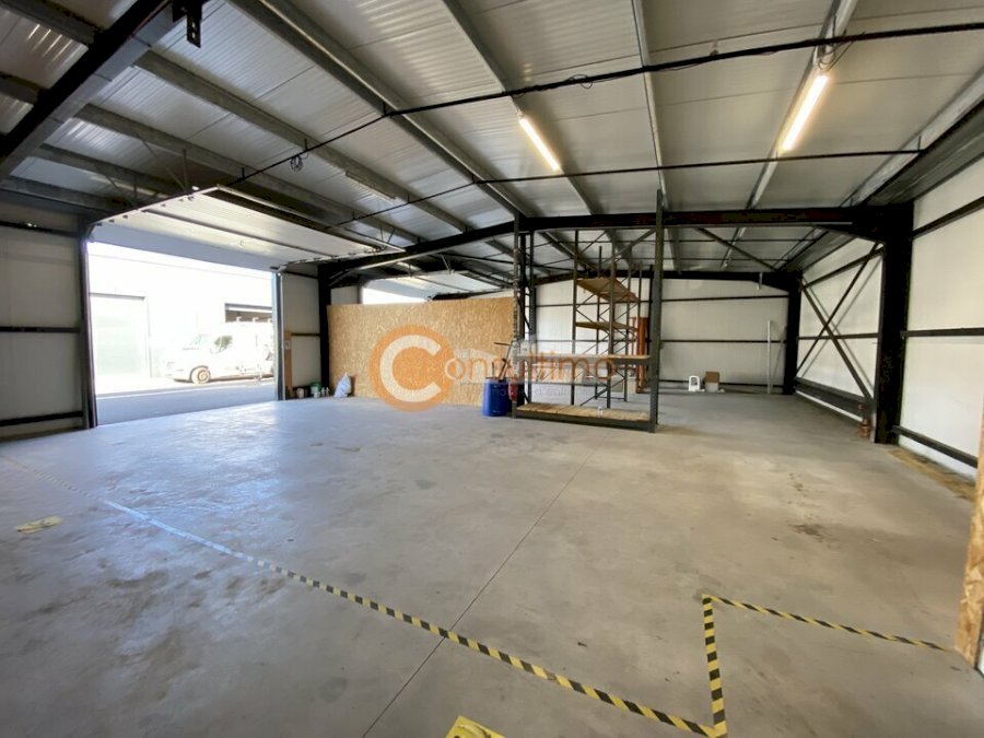 Local d'activité à louer 300 m² - Mios Local d'activité à louer 300 m² - Mios