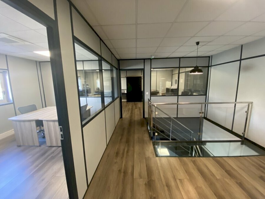 Local d'activité à louer 860 m² - Mios Local d'activité à louer 860 m² - Mios