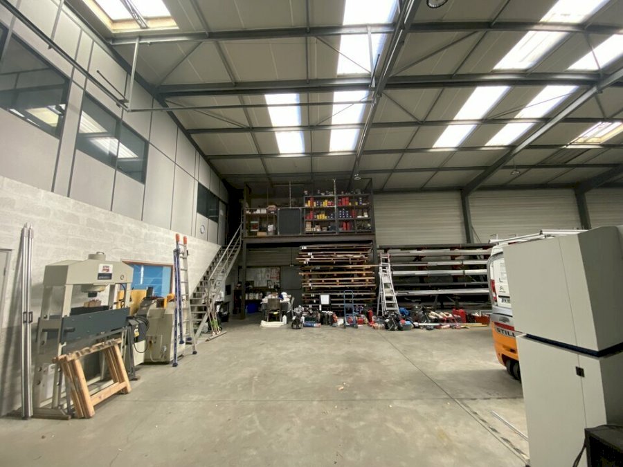 Local d'activité à louer 860 m² - Mios Local d'activité à louer 860 m² - Mios