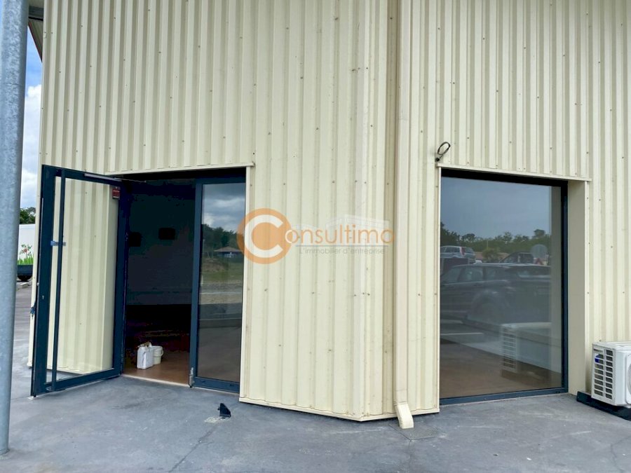 Local commercial à louer 57 m² - Saint-Caprais-de-Bordeaux