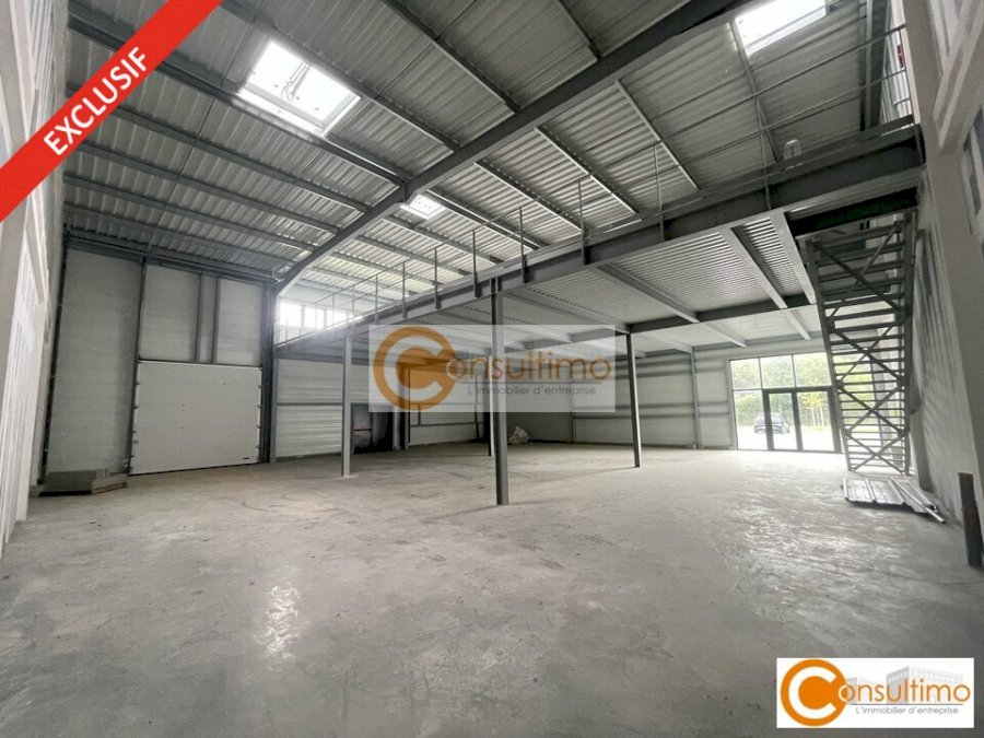 Local d'activité à louer 511 m² - Sallebœuf