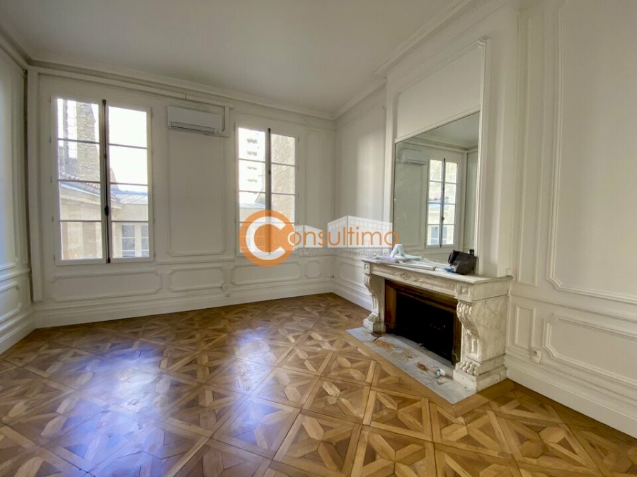 Bureau à louer 126 m² - Bordeaux