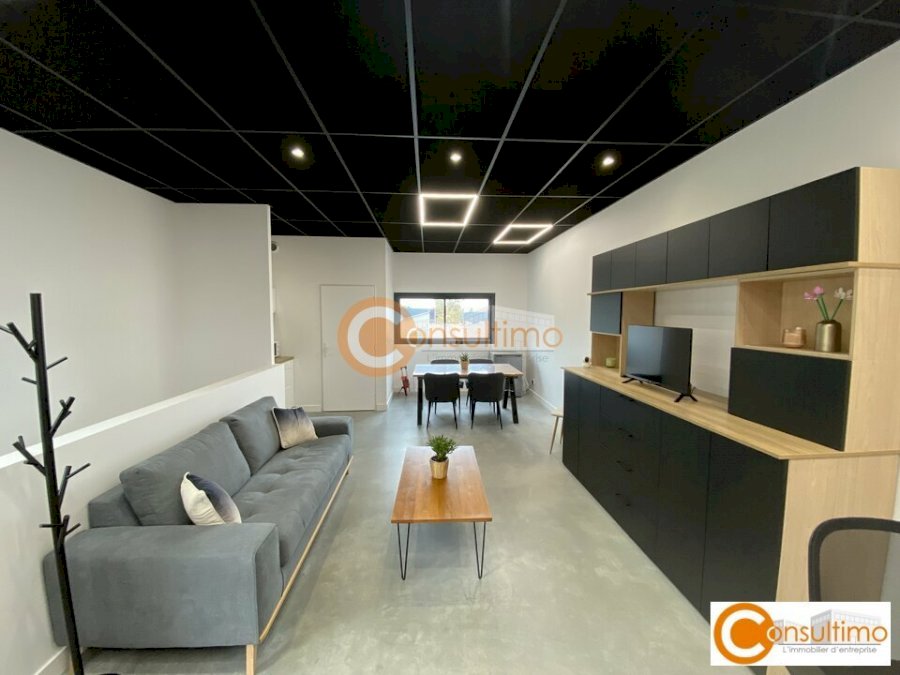 Bureau à louer 45 m² - Audenge