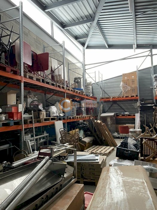 Entrepôt à acheter 1250 m² - Floirac