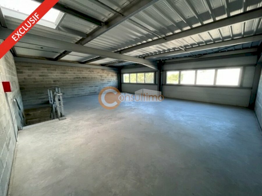 Bureau à louer 169 m² - Mios