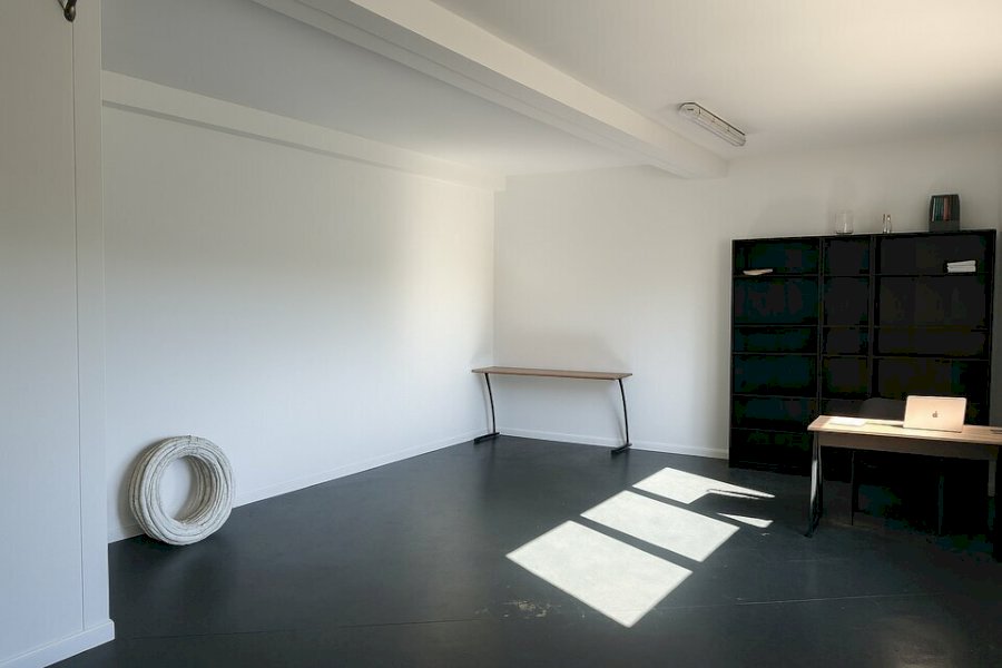 Local d'activité à louer 175 m² - Izon