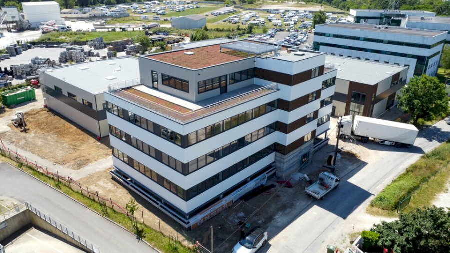 Produit investisseur à acheter 190 m² - Artigues-près-Bordeaux