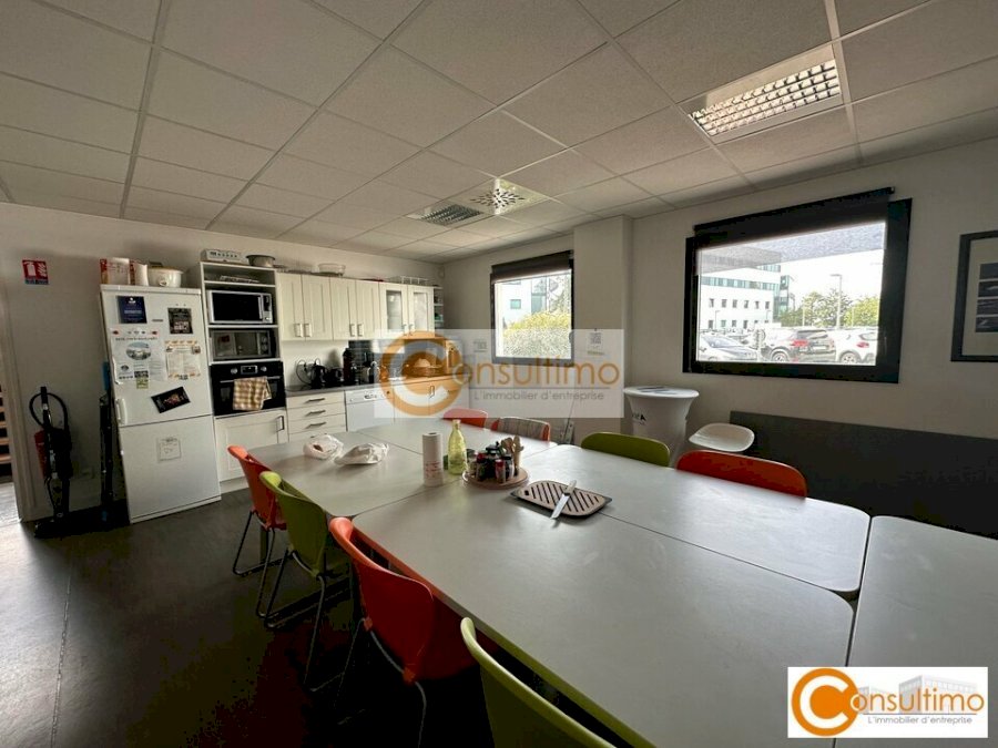 Bureau à acheter 280 m² - Artigues-près-Bordeaux