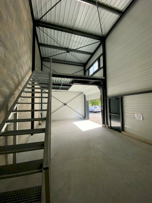 Local d'activité à acheter 71 m² - Audenge