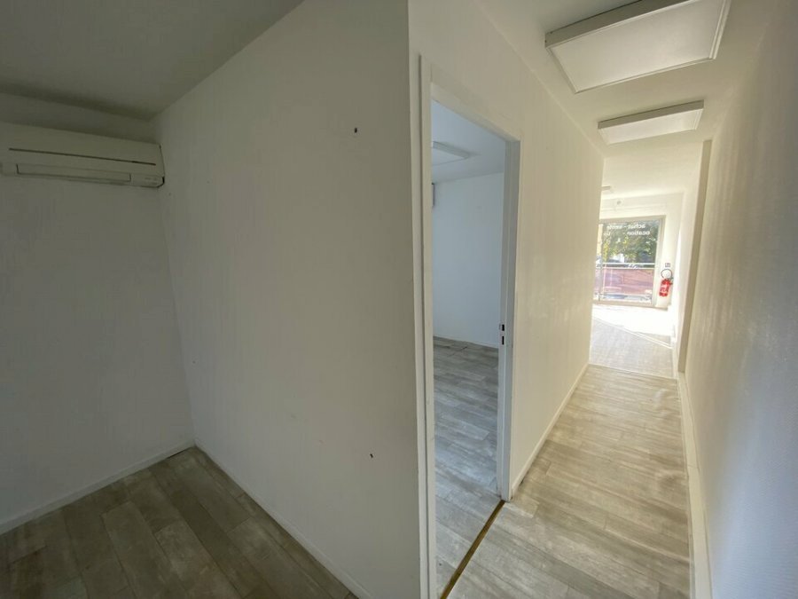 Bureau à acheter 80 m² - Cenon