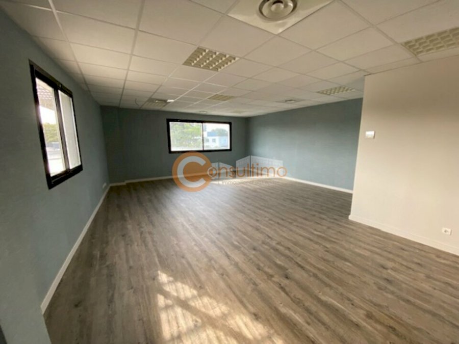 Bureau à louer 87 m² - La Teste-de-Buch