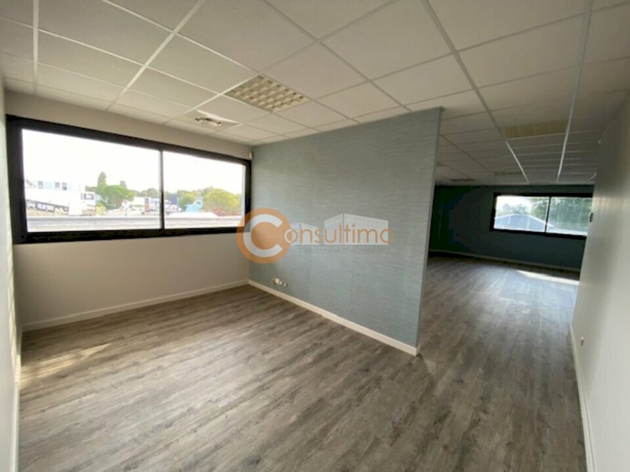 Bureau à louer 87 m² - La Teste-de-Buch