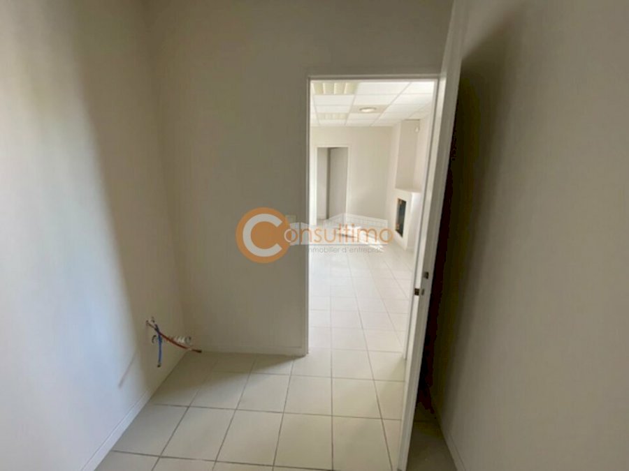 Bureau à louer 87 m² - La Teste-de-Buch