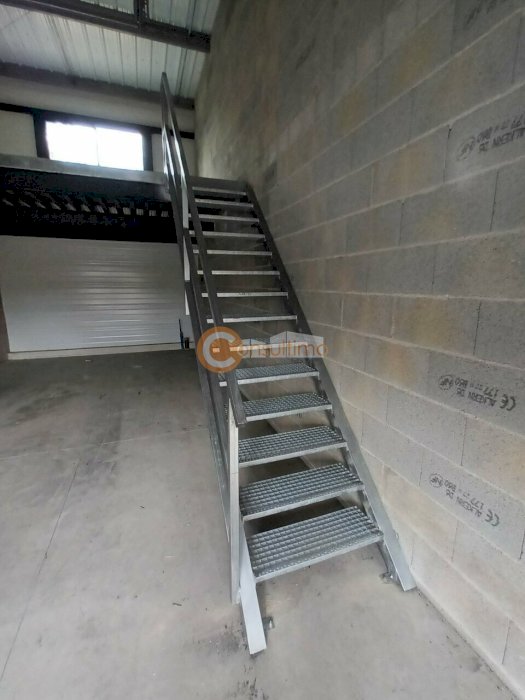 Local d'activité à louer 57 m² - Audenge