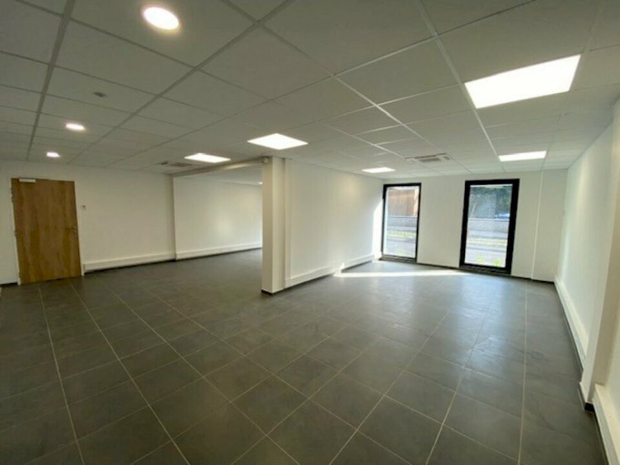 Bureau à louer 85 m² - Cenon