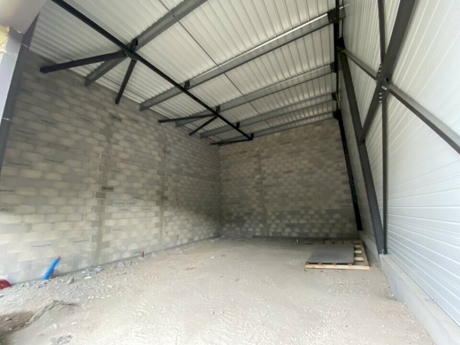 Local d'activité à acheter 95 m² - Marcheprime