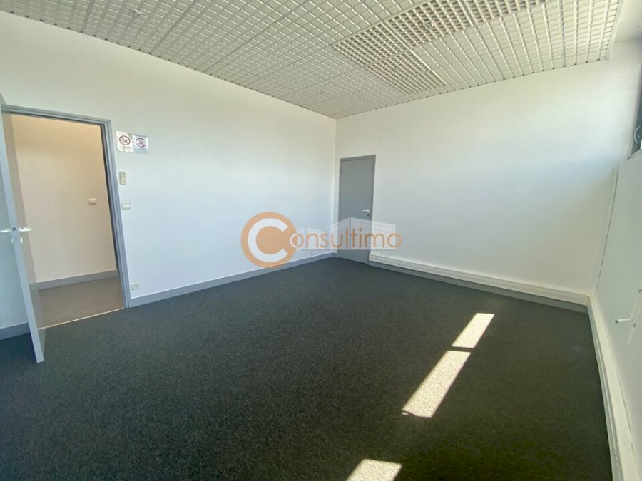 Bureau à louer 251 m² - Artigues-près-Bordeaux