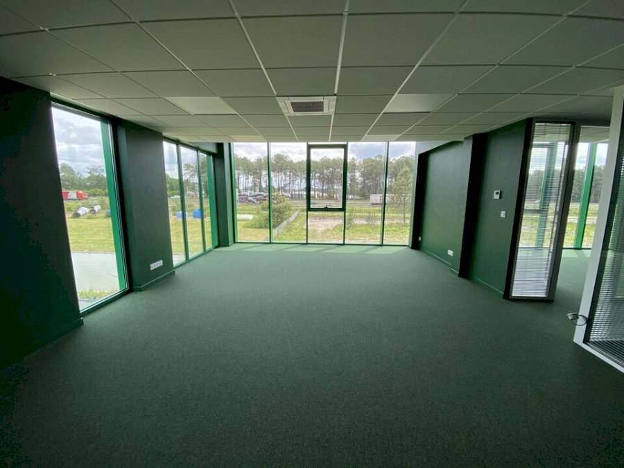 Bureau à acheter 782 m² - Bordeaux