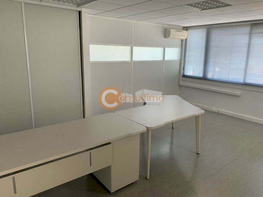 Bureau à louer 228 m² - Latresne