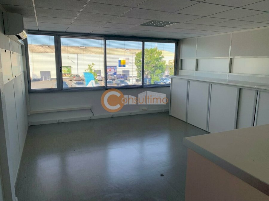 Bureau à louer 228 m² - Latresne