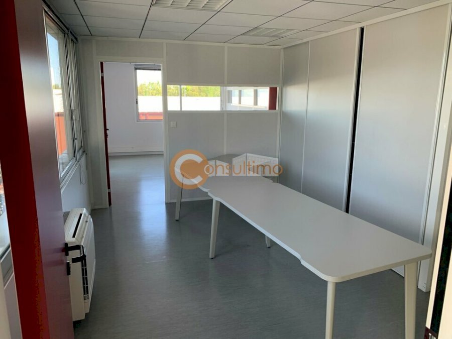 Bureau à louer 228 m² - Latresne