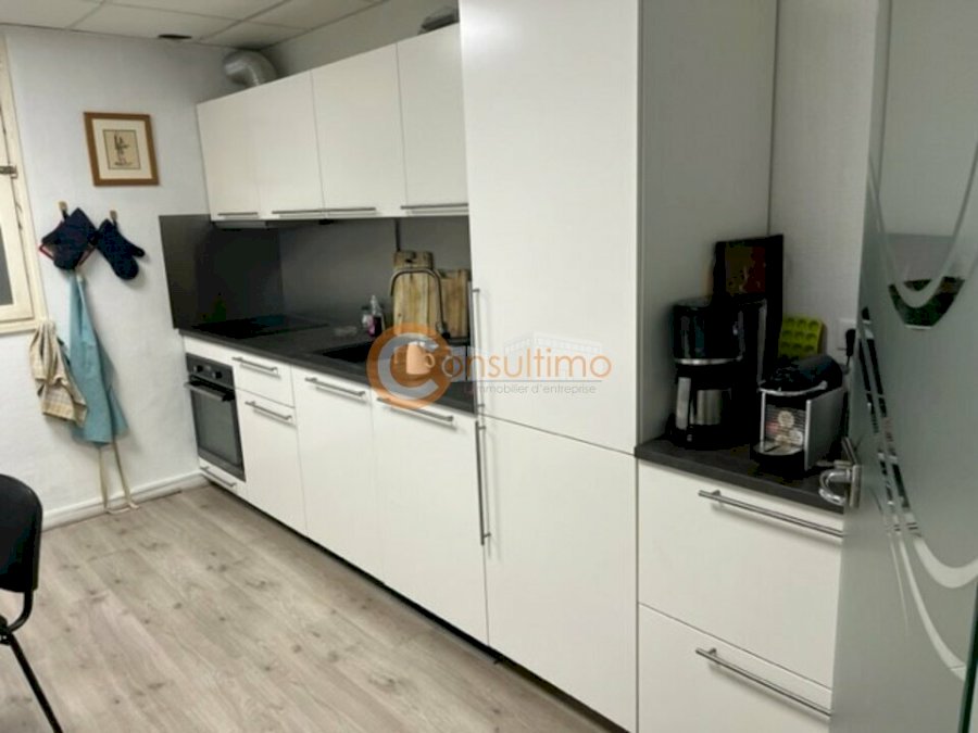 Local d'activité à louer 800 m² - Bordeaux