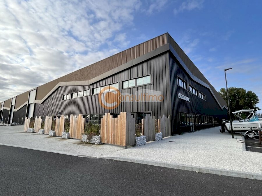 Local d'activité à louer 1550 m² - La Teste-de-Buch
