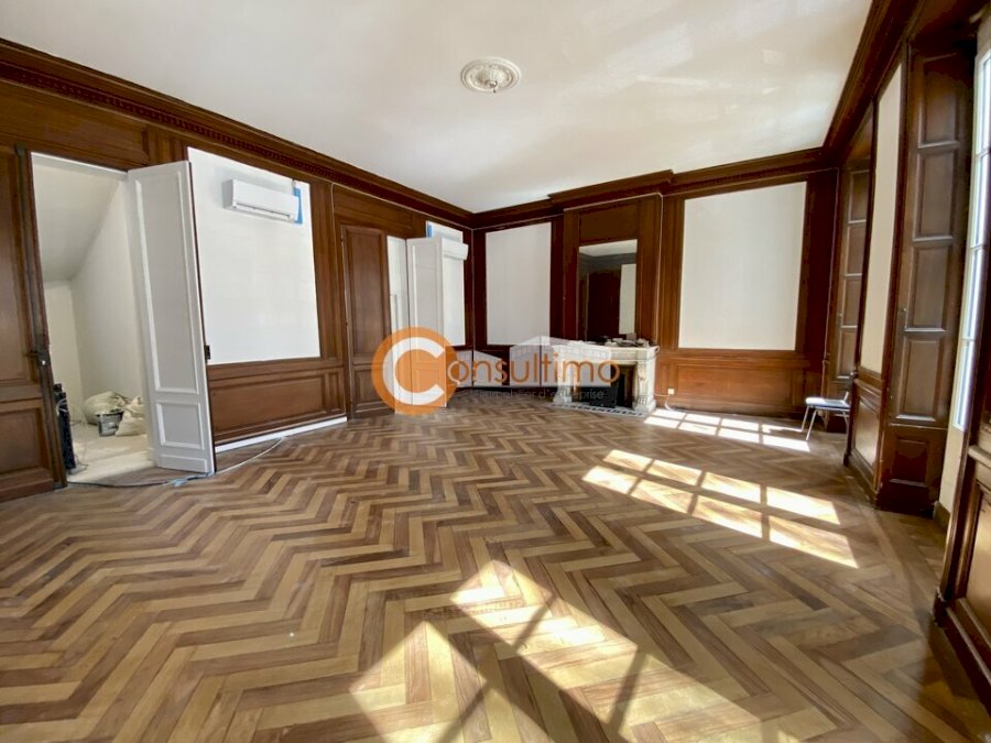 Bureau à louer 126 m² - Bordeaux