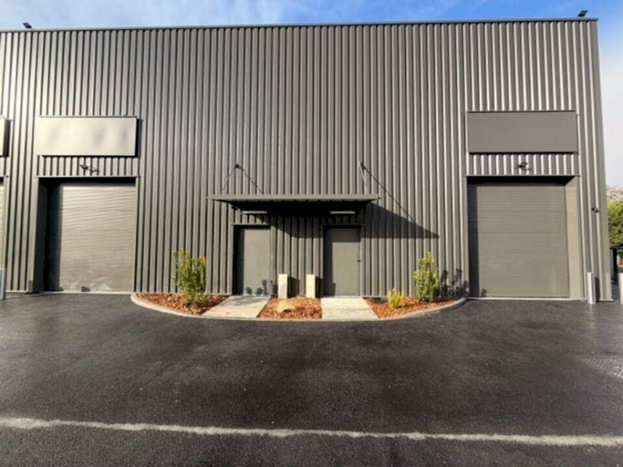 Local d'activité à acheter 95 m² - Marcheprime