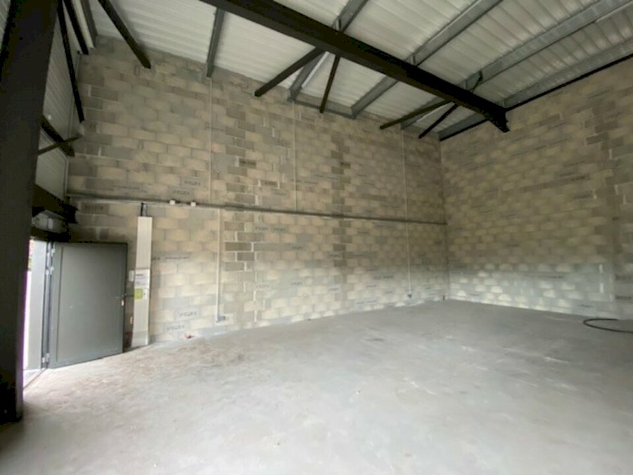 Local d'activité à acheter 95 m² - Marcheprime