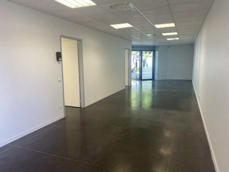 Local commercial à louer 127 m² - Libourne