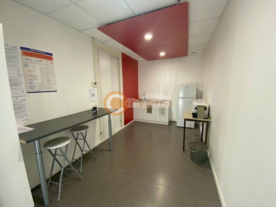 Bureau à louer 220 m² - Mérignac