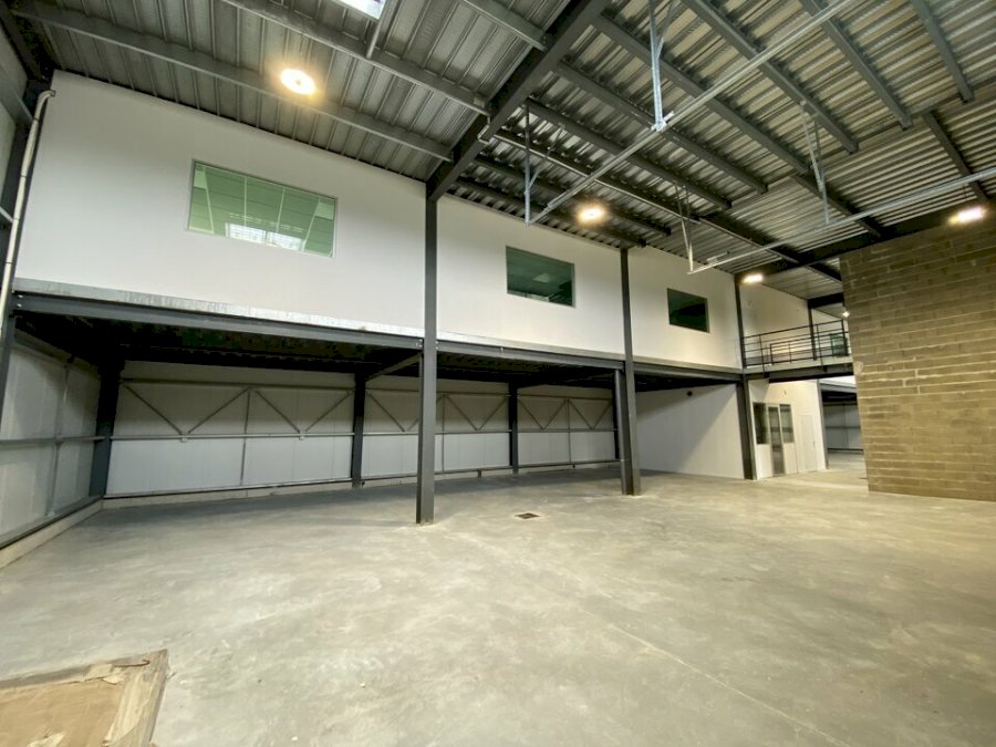 Bureau à acheter 1500 m² - Bordeaux
