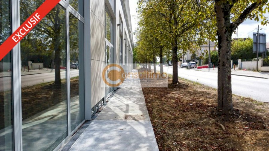 Bureau à acheter 2000 m² - Carbon-Blanc