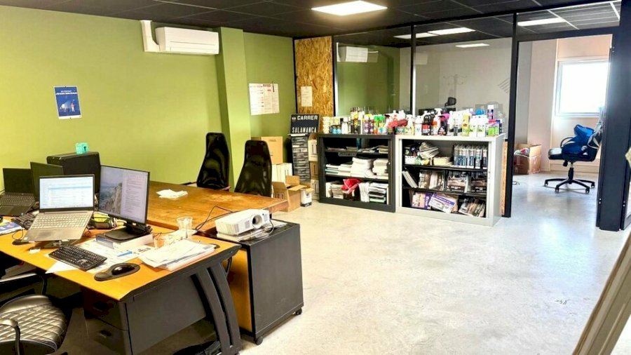 Bureau à louer 65 m² - Carbon-Blanc