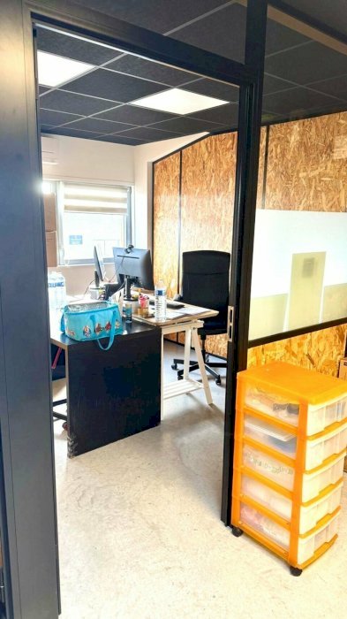 Bureau à louer 65 m² - Carbon-Blanc