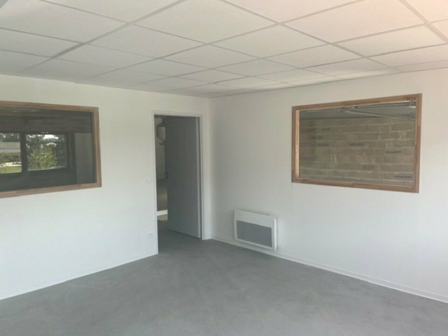 Local d'activité à acheter 258 m² - Carbon-Blanc