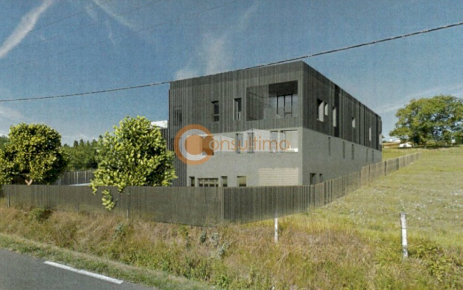 Local d'activité à louer 2100 m² - Montussan